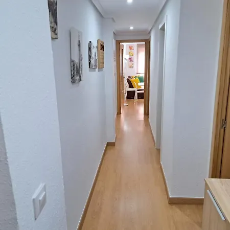Apartament Centrico En Proximo Parada De Metro Angel Guimera Walencja